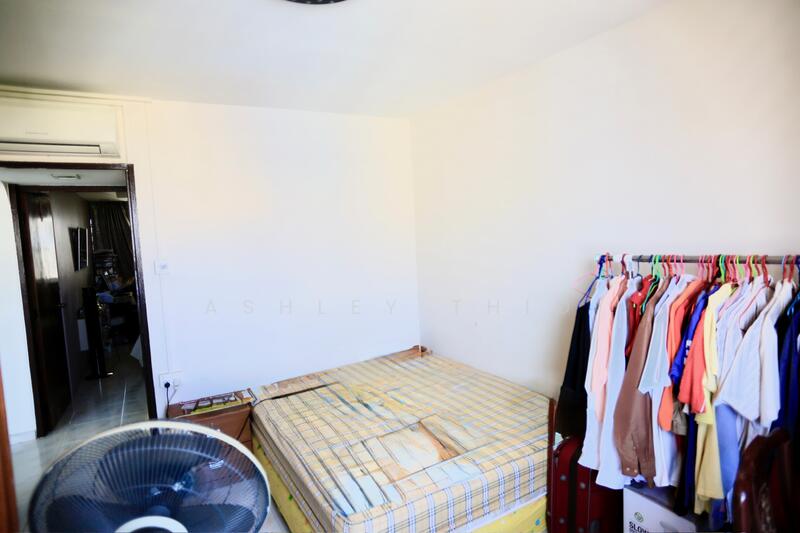 122 Bedok Reservoir Road HDB Flat For Sale at S$ 688,000 | PropertyGuru Singapore - Bedroom