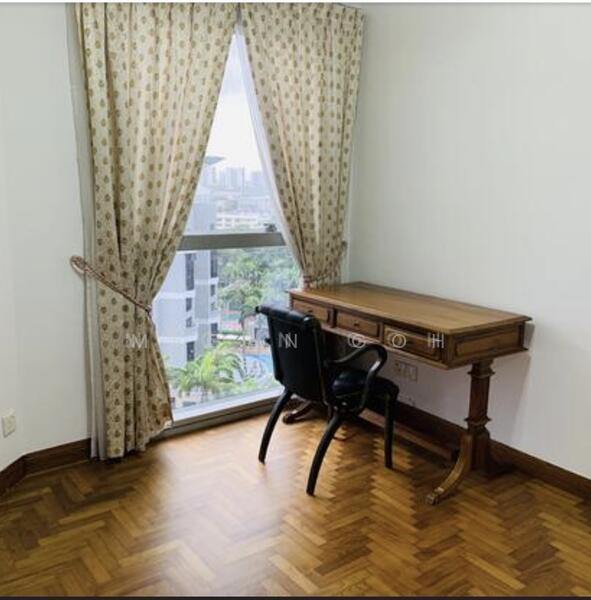 The Bayshore Condominium For Sale at S$ 1,420,000 | PropertyGuru Singapore - Study