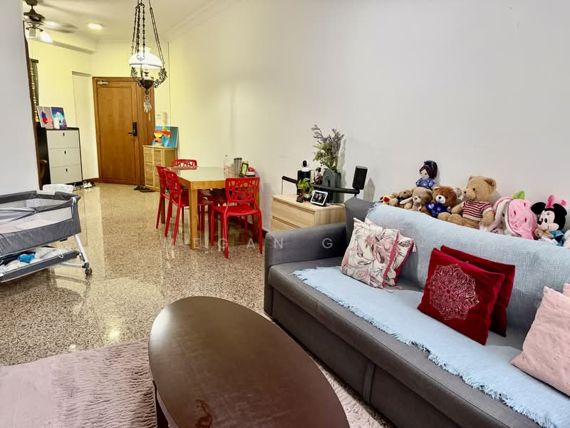 The Bayshore, 22 Bayshore Road, 2 Bedrooms, 980 sqft, Condominium For Sale, by Megan Goh, 500053400 - Living Room - PropertyGuru.com.sg