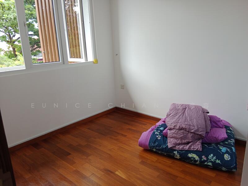 Kensington Square Apartment For Sale at S$ 830,888 | PropertyGuru Singapore - Bedroom