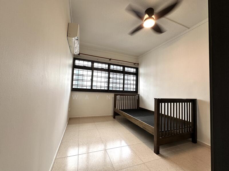 141 Lorong 2 Toa Payoh, 141 Lorong 2 Toa Payoh, Room Rental, 200 sqft, HDB Flat For Rent, by Dwayne Tan, 500053450 - Bedroom 2 - PropertyGuru.com.sg
