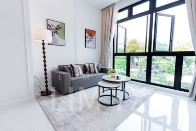 For Sale - Kovan Jewel