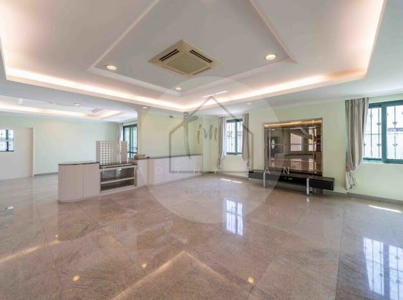 Detached House in Windsor Park, Windsor Park Road, 6 Bedrooms, 6,830 sqft, Detached House For Rent, by Timothy Tan, 500053513 - Living Room - PropertyGuru.com.sg