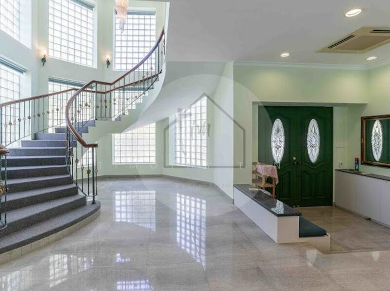Detached House in Windsor Park, Windsor Park Road, 6 Bedrooms, 6,830 sqft, Detached House For Rent, by Timothy Tan, 500053513 - Entrance - PropertyGuru.com.sg