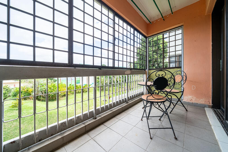 Braddell View Apartment For Sale at S$ 1,750,000 | PropertyGuru Singapore - Balcony