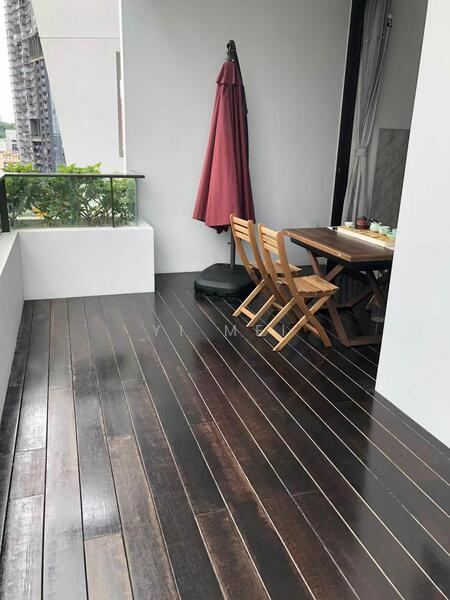 The Crest Condominium For Sale at S$ 2,680,000 | PropertyGuru Singapore - Balcony