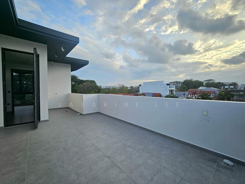 ⭐⭐LANDED7772@ MINS TO MRT BRAND NEW 3.5 STOREY SEMI-DETACHED Semi-Detached House For Sale at S$ 6,080,000 | PropertyGuru Singapore - Balcony