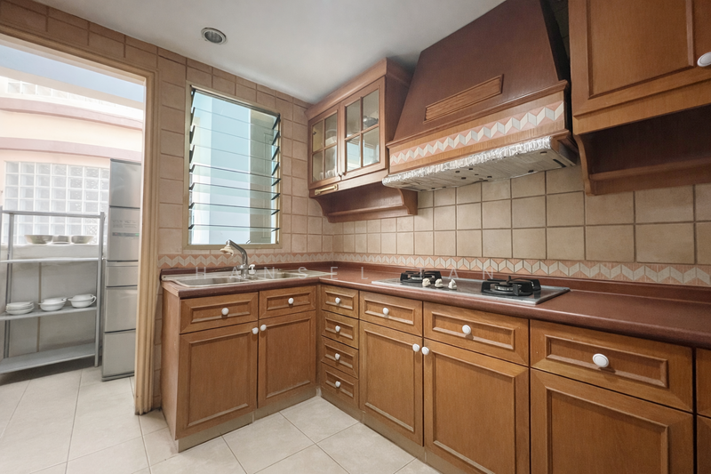 Kentish Green Apartment For Sale at S$ 1,430,000 | PropertyGuru Singapore - Kitchen