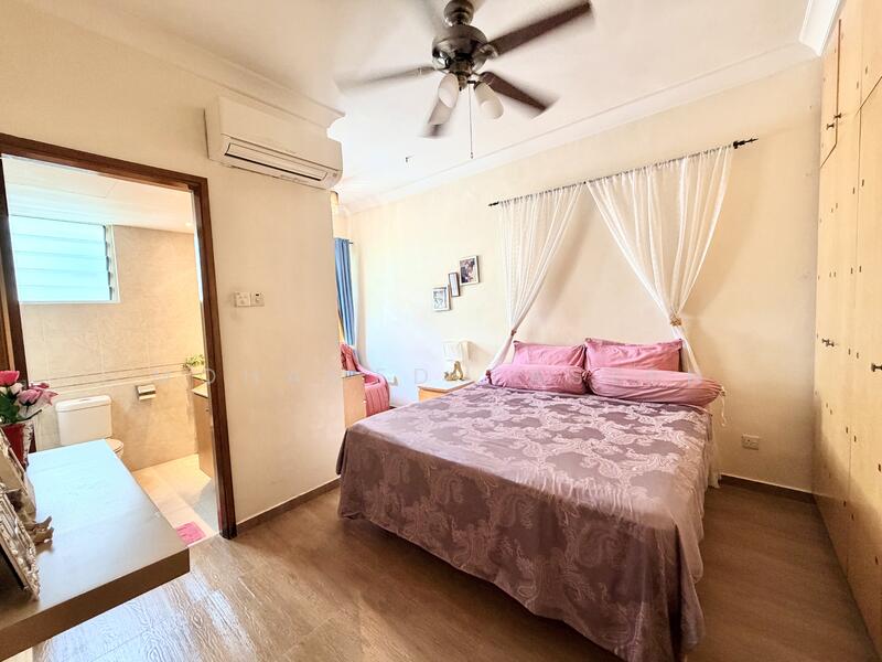 Sandy Palm Condominium For Sale at S$ 1,550,000 | PropertyGuru Singapore