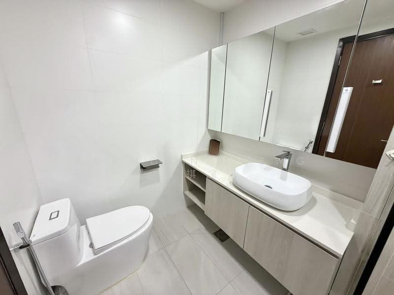 Suites @ Katong, 263 Tanjong Katong Road, East Coast / Marine Parade, 1 Bedroom, 850 sqft, Condominium For Sale, by Brandon Zheng 郑祺宝, 500053579 - Bathroom - PropertyGuru.com.sg