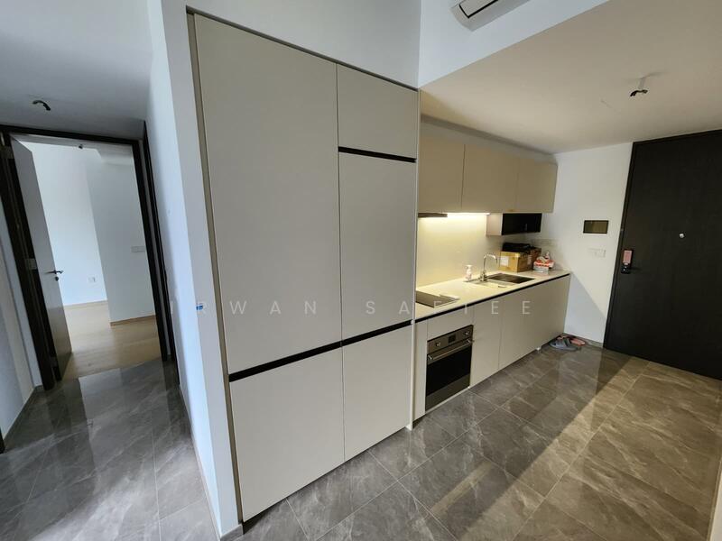 JadeScape Condominium For Sale at S$ 1,480,000 | PropertyGuru Singapore - Kitchen