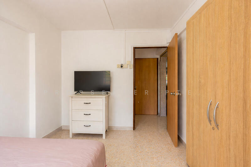 540 Ang Mo Kio Avenue 10 HDB Flat For Sale at S$ 420,000 | PropertyGuru Singapore - Bedroom