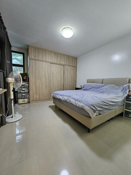 36 Eunos Crescent HDB Flat For Sale at S$ 1,190,000 | PropertyGuru Singapore - Master room with bath