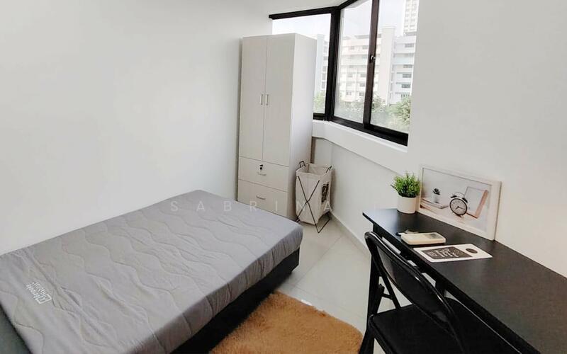 Ivory Heights, 120 Jurong East Street 13, Room Rental, 150 sqft, Condominium For Rent, by Sabrina T, 500053608 - Common CR3 $1100 - PropertyGuru.com.sg
