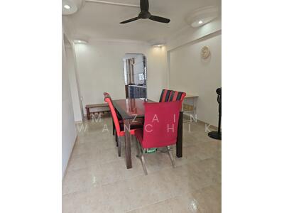 For Sale - 445 Tampines Street 42