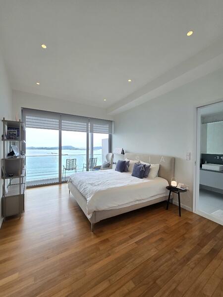 The Oceanfront @ Sentosa Cove Condominium For Sale at S$ 4,500,000 | PropertyGuru Singapore - Bedroom