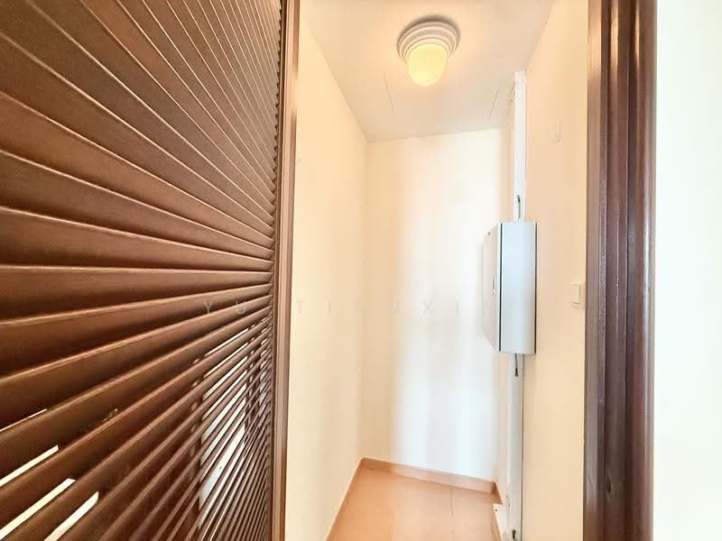 Pebble Bay, 130 Tanjong Rhu Road, East Coast / Marine Parade, 1 Bedroom, 915 sqft, Condominium For Sale, by Yu Tianxin, 500053647 - Entrance - PropertyGuru.com.sg