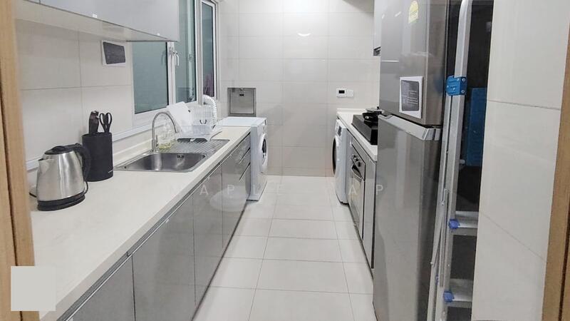 Caspian, 54 Lakeside Drive, Room Rental, 120 sqft, Condominium For Rent, by Maple Yap, 500053658 - Kitchen - PropertyGuru.com.sg
