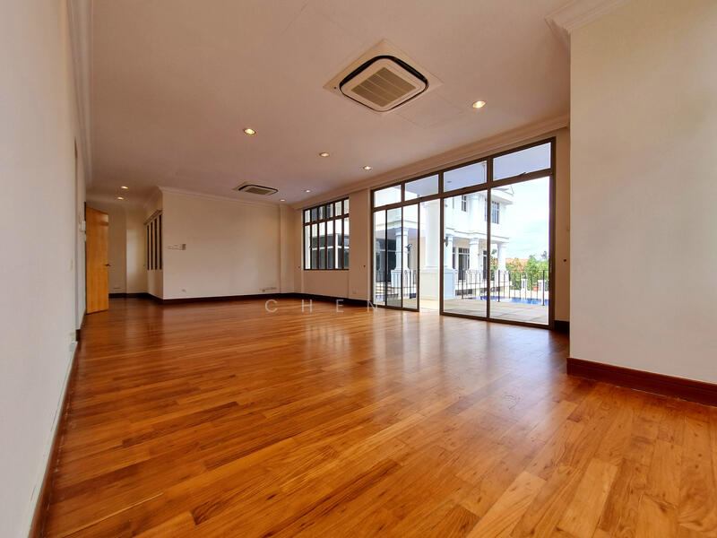 Extensive Variety of Good Class Bungalows, Holland Road, Tanglin / Holland / Bukit Timah, 6 Bedrooms, 12,000 sqft, Good Class Bungalow For Rent, by CHEN ., 500053663 - Living Room - PropertyGuru.com.sg