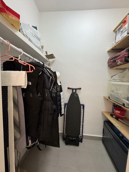 Bomb shelter /makeshift walk-in wardrobe