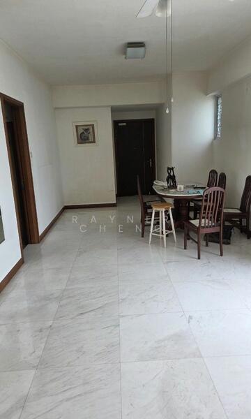 Alessandrea Apartment For Sale at S$ 2,200,000 | PropertyGuru Singapore - Dining Room