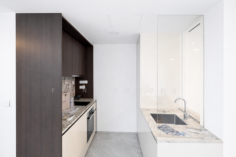 Tembusu Grand, 98 Jalan Tembusu, 2 Bedrooms, 743 sqft, Condominium For Rent, by Fiona Choong, 500053675 - Kitchen - PropertyGuru.com.sg