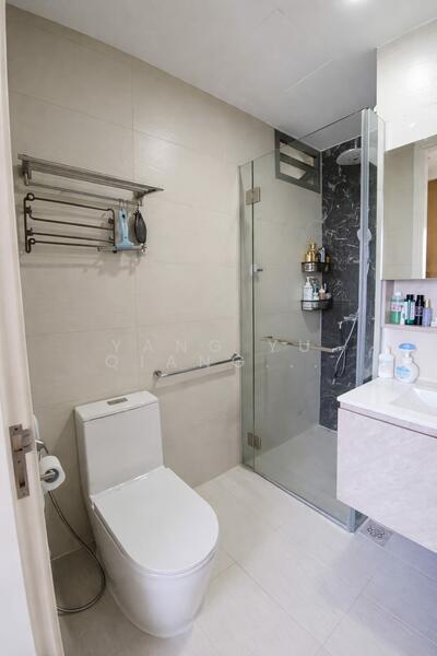 Skies Miltonia Condominium For Sale at S$ 1,499,000 | PropertyGuru Singapore