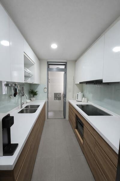 Skies Miltonia Condominium For Sale at S$ 1,499,000 | PropertyGuru Singapore