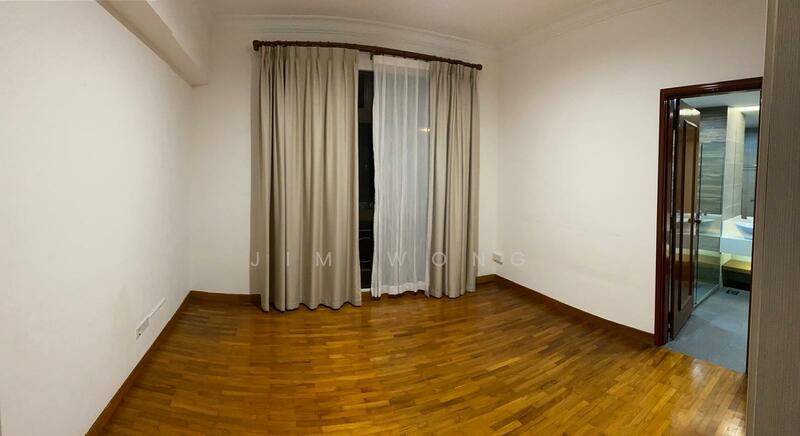 Seletaris Condominium For Sale at S$ 1,750,000 | PropertyGuru Singapore - Master room