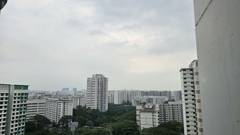 211 Boon Lay Place HDB Flat For Sale at S$ 360,000 | PropertyGuru Singapore