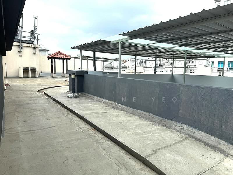 *Thomson Imperials near MRT, Super mark, Fully or Partial furnishes, immediate*, , 4 Bedrooms, 2,210 sqft, Condominium For Rent, by Carenline Yeo, 500053713 - Roof - PropertyGuru.com.sg