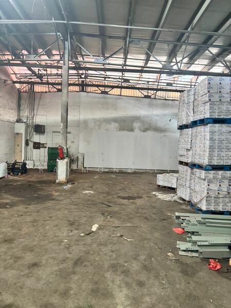 Penjuru Road | Ground Floor | B2 Storage | High Ceiling, , 4,000 sqft, Factory / Workshop (B2) For Rent, by Raymond Lim, 500053723 - Interior - CommercialGuru.com.sg