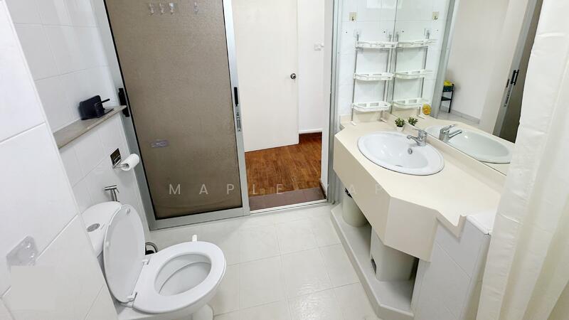 Fernwood Towers, 26 Fernwood Terrace, Room Rental, 120 sqft, Condominium For Rent, by Maple Yap, 500053728 - Bathroom - PropertyGuru.com.sg
