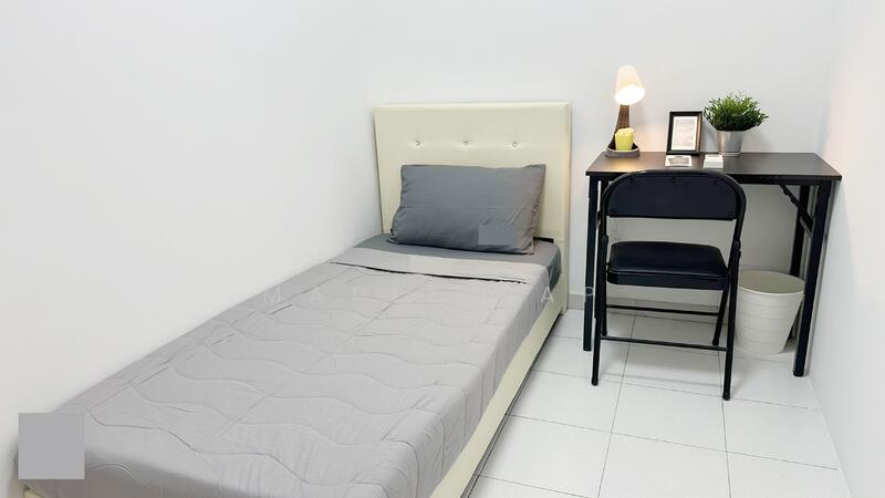 Fernwood Towers, 26 Fernwood Terrace, Room Rental, 120 sqft, Condominium For Rent, by Maple Yap, 500053728 - Bedroom - PropertyGuru.com.sg