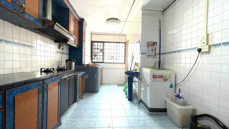 159 Yishun Street 11 HDB Flat For Sale at S$ 658,000 | PropertyGuru Singapore - Kitchen