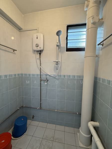 462 Crawford Lane, 462 Crawford Lane, 1 Bedroom, 721 sqft, HDB Flat For Rent, by Marco Liu, 500053746 - Bathroom - PropertyGuru.com.sg