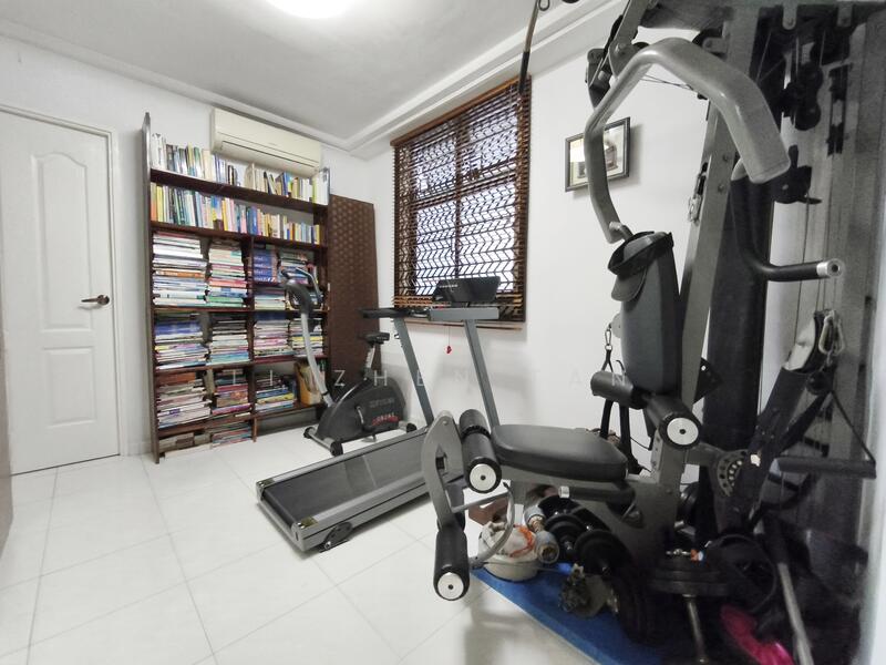 For Sale - 341 Sembawang Close