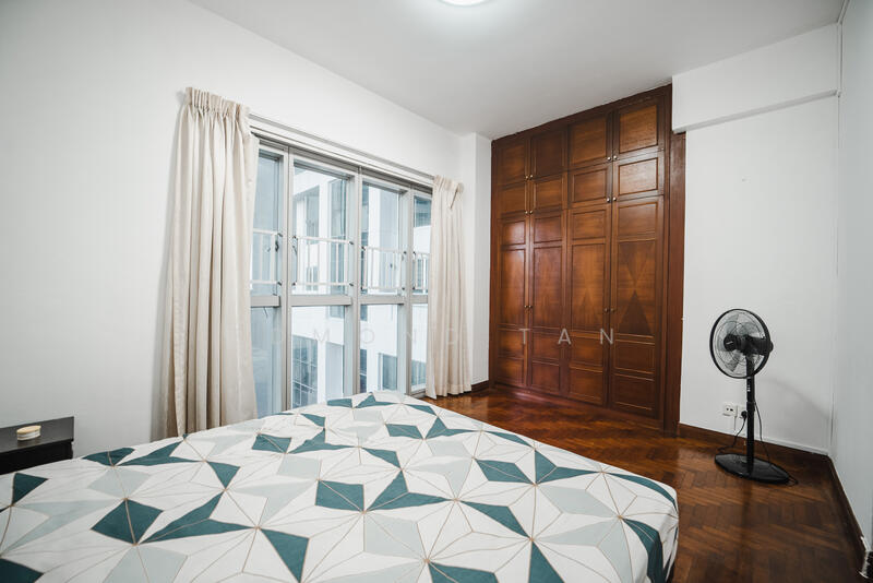 The Bayshore Condominium For Sale at S$ 1,199,999 | PropertyGuru Singapore - Bedroom