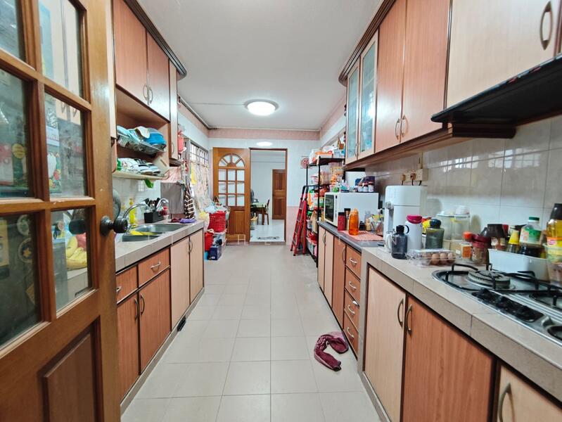 For Sale - 320 Woodlands Street 32