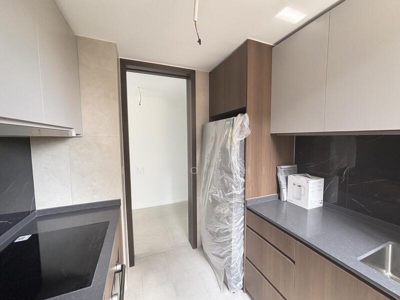 The Watergardens at Canberra, 35 Canberra Drive, 3 Bedrooms, 958 sqft, Condominium For Rent, by Sim Kok Hin, 500053783 - Kitchen - PropertyGuru.com.sg