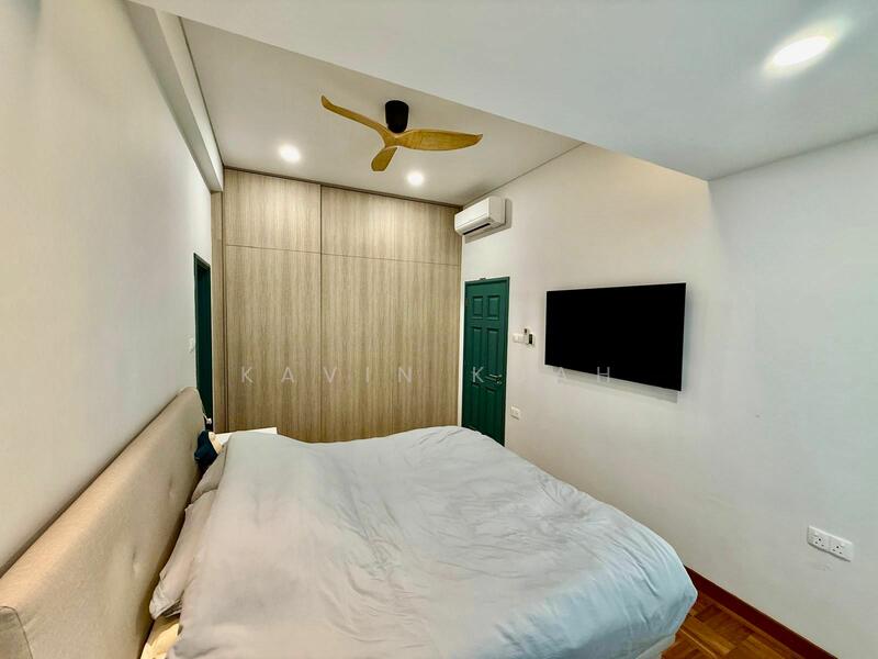 Cavendish Park Condominium For Sale at S$ 2,138,000 | PropertyGuru Singapore - Bedroom