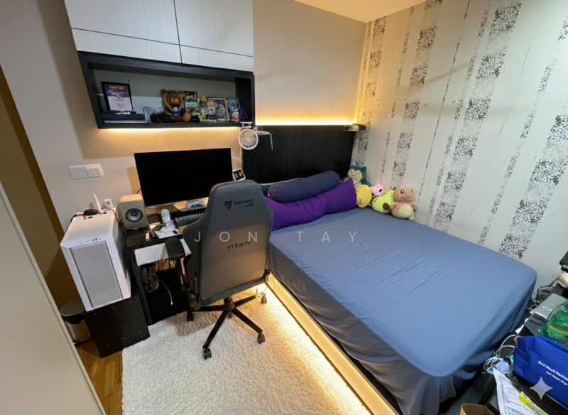 SkyPark Residences Condominium For Sale at S$ 2,450,000 | PropertyGuru Singapore - Bedroom