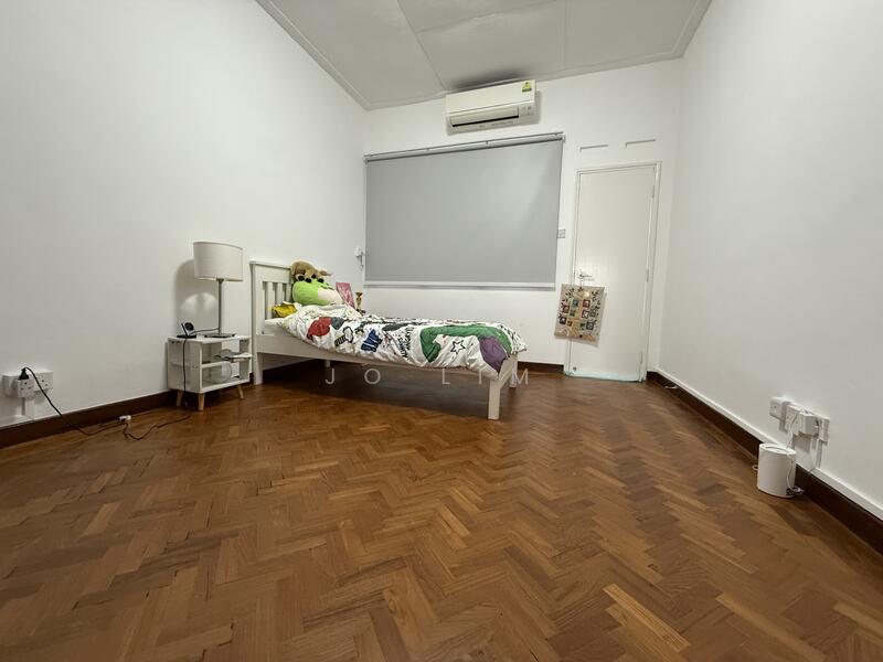 Eng Kong Park, Eng Kong Road, 3 Bedrooms, 1,828 sqft, Terraced House For Rent, by Jo Lim, 500053805 - PropertyGuru.com.sg