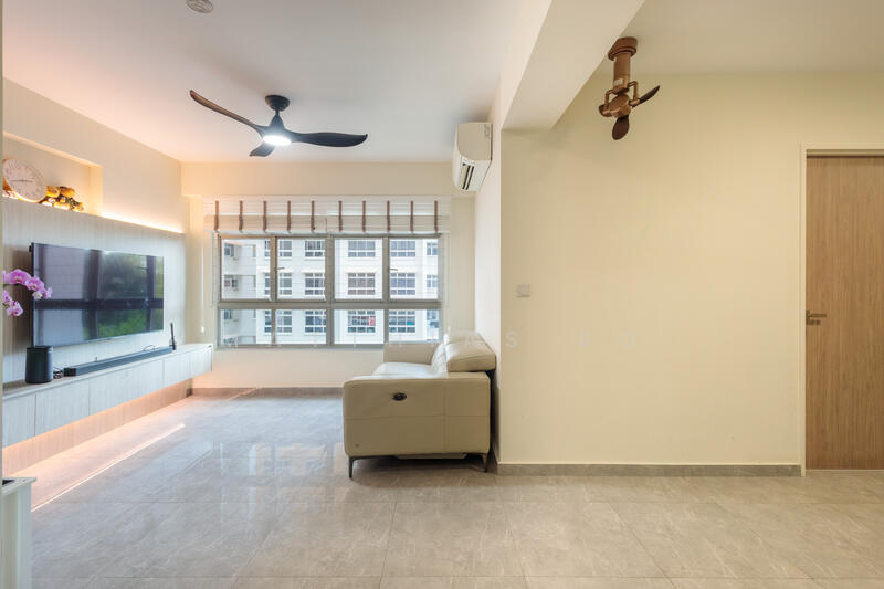 153C Bedok South Road HDB Flat For Sale at S$ 965,000 | PropertyGuru Singapore - Living Room