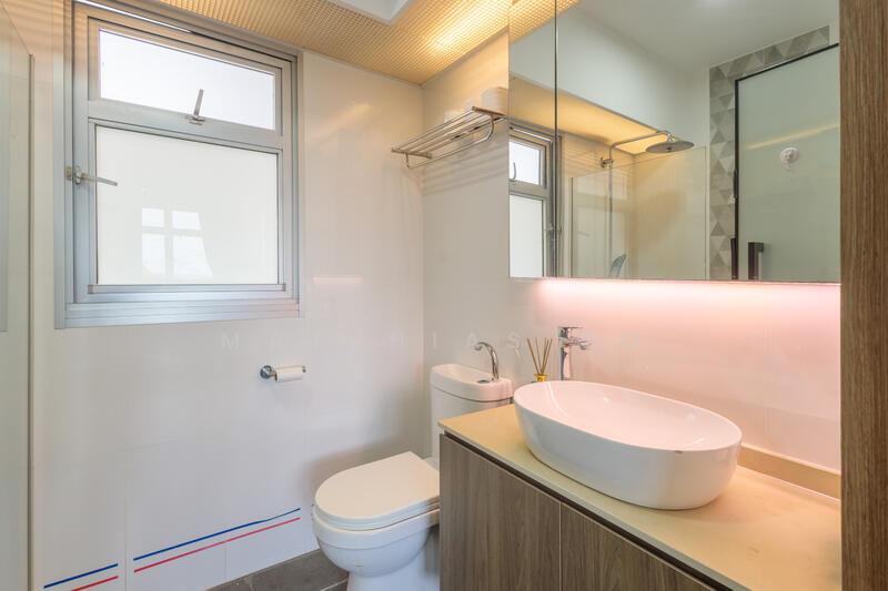 153C Bedok South Road HDB Flat For Sale at S$ 965,000 | PropertyGuru Singapore - Bathroom