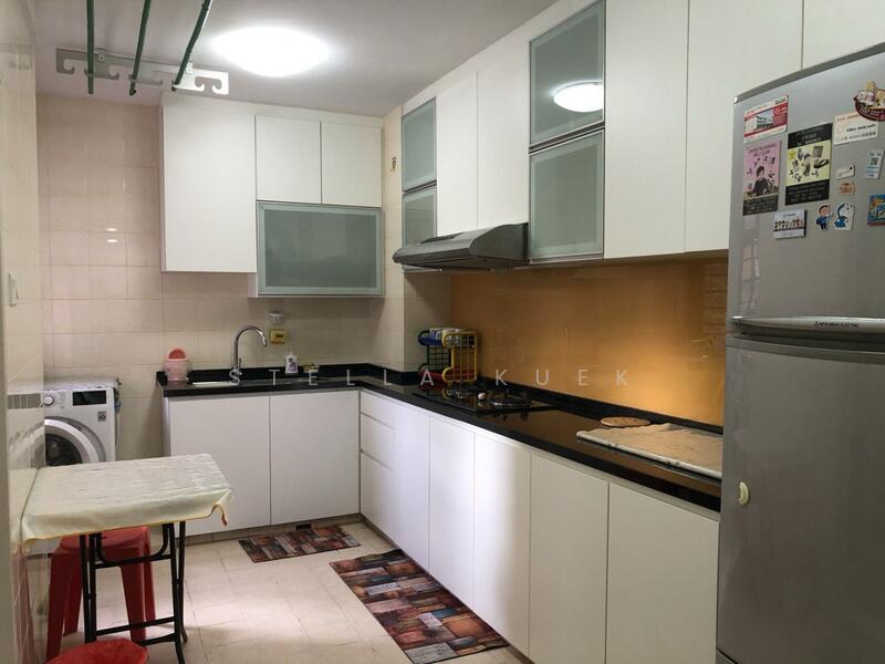 678A Jurong West Street 64, 678A Jurong West Street 64, Room Rental, 130 sqft, HDB Flat For Rent, by Stella Kuek, 500053812 - Kitchen - PropertyGuru.com.sg