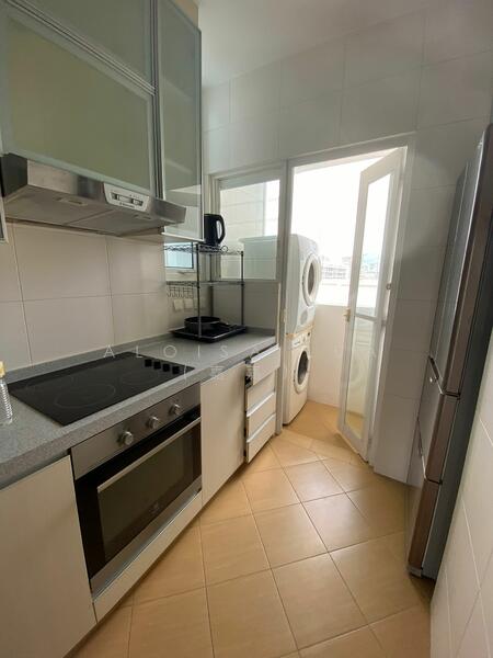 City Regency, 18 Saint Michael's Road, 2 Bedrooms, 850 sqft, Apartment For Rent, by Aloisa Lua (嘉嘉), 500053817 - Kitchen - PropertyGuru.com.sg