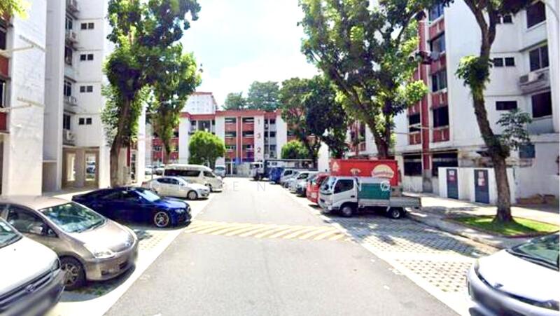 131 Marsiling Rise, Marsiling Rise, 1,200 sqft, Shop / Shophouse For Sale, by Lawrence Tan, 500053818 - Car Park - CommercialGuru.com.sg