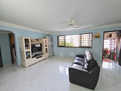 For Sale - 122 Yishun Street 11