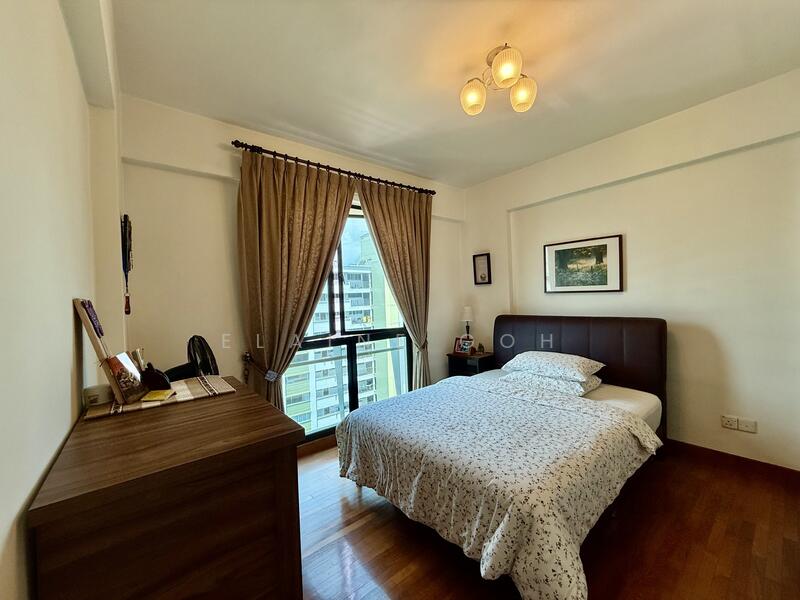 Simei Green Condominium Condominium For Sale at S$ 1,250,000 | PropertyGuru Singapore - Bedroom